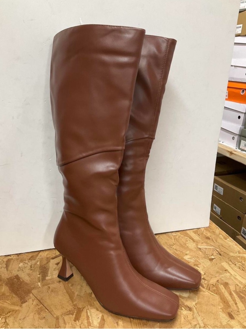 Women's Tall Brown Leather Knee-High Boots